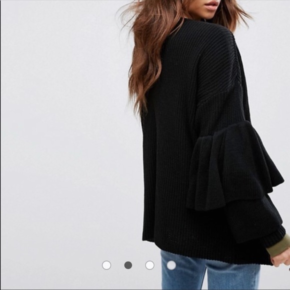 NWOT Boohoo Ruffle Sleeve Open Drape Sweater - Picture 6 of 8